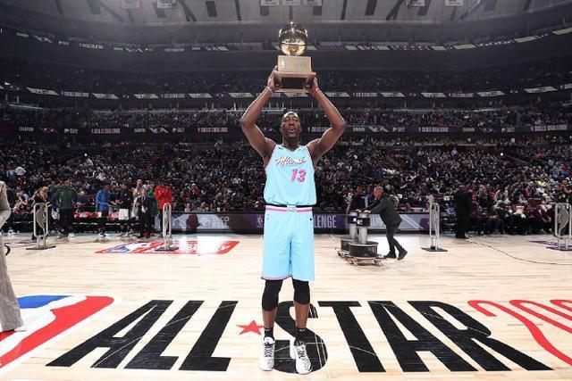 哈登里程碑快船克爵士止连败 活塞送奇才8连败