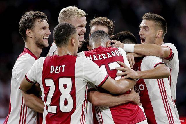 欧冠夺冠赔率：巴萨第1优势缩小 巴黎力压皇马